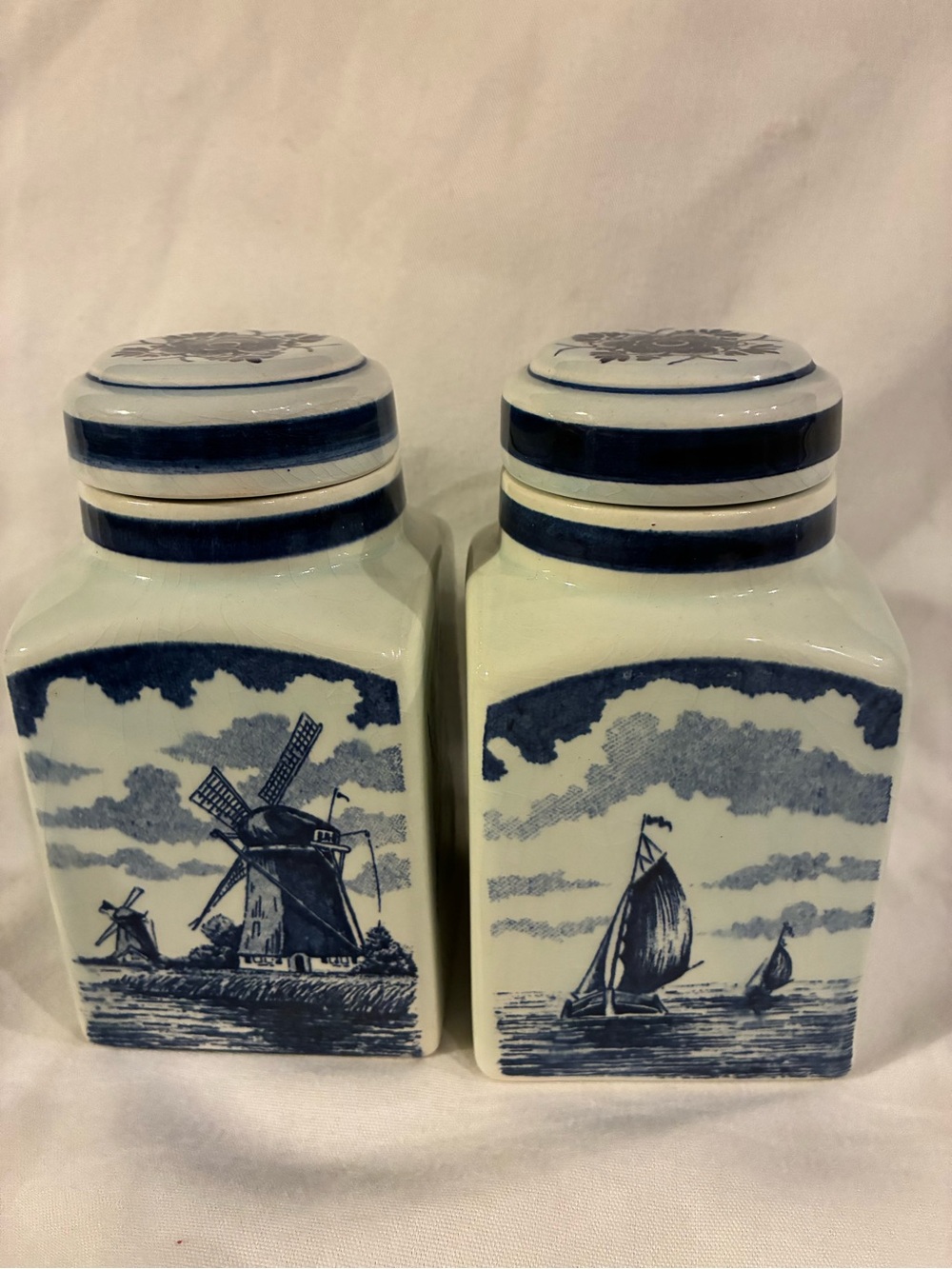 Delft Blauw Containers Set/2 Blue White Delft Ceramic Canisters W/ Lids No Flaws
